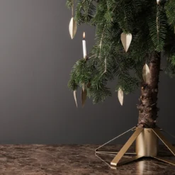 Ferm LIVING Ornements D'arbre De Noël Leaf Brass -ferm LIVING Magasin 30627 01 04 bb50968272