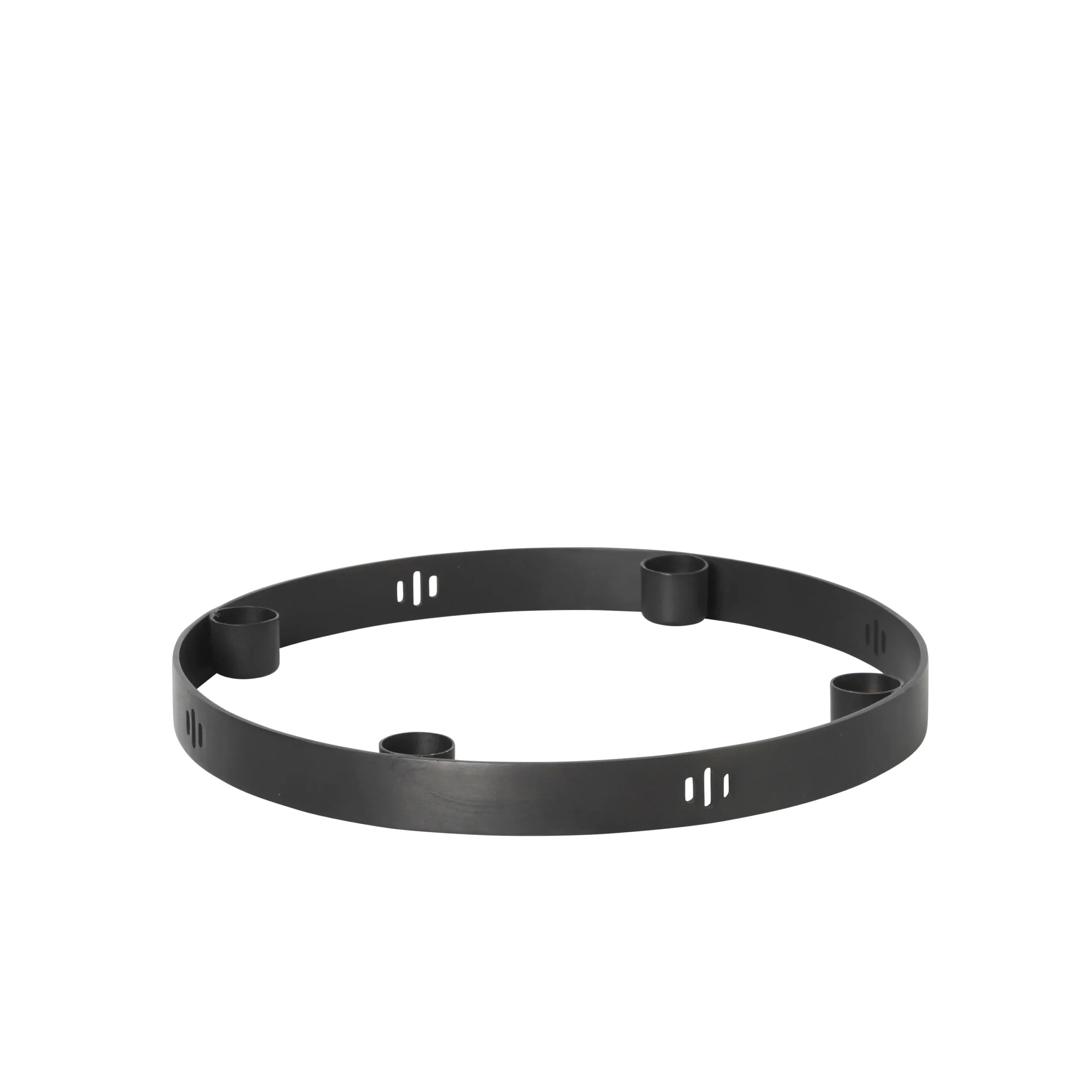 Ferm LIVING Chandelier Circulaire En Laiton Noir 1 Ferm LIVING Chandelier Circulaire En Laiton Noir