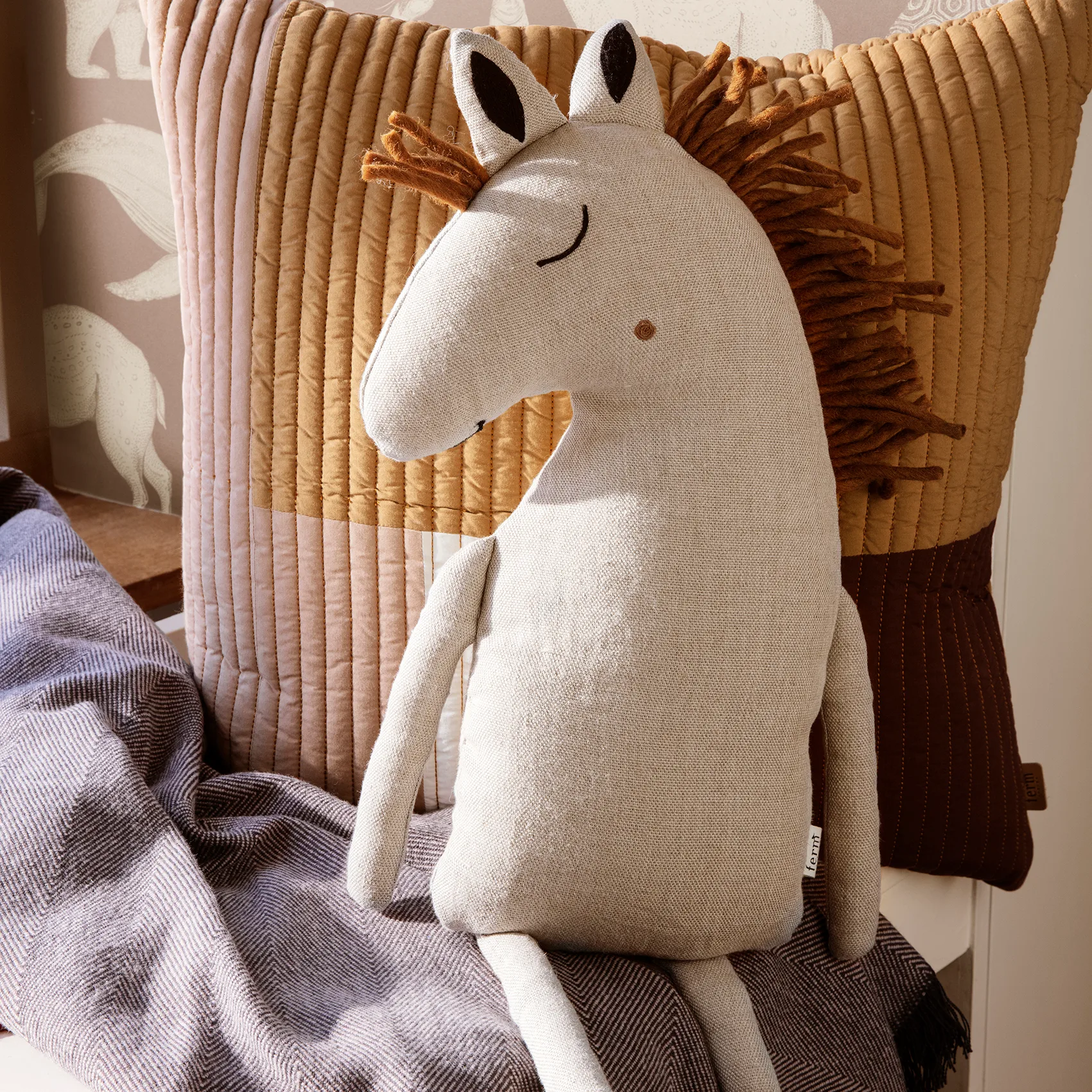 Ferm LIVING Coussin Safari Cheval 3 Ferm LIVING Coussin Safari Cheval – Image 3