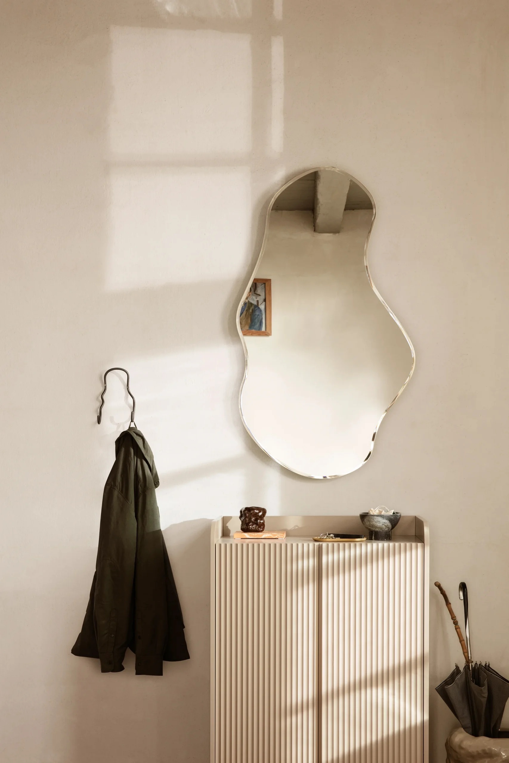 Ferm LIVING Miroir Pond Large 11 Ferm LIVING Miroir Pond Large – Image 11