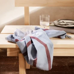 Ferm LIVING Serviette De Cuisine Hale 50x70 Cm 5 Ferm LIVING Serviette De Cuisine Hale 50x70 Cm -ferm LIVING Magasin 502800 01 3 EnvironmentImage 435c557983