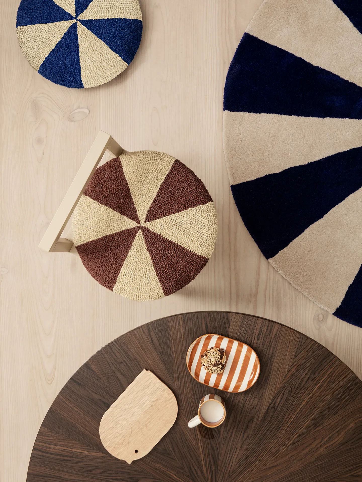 Ferm LIVING Coussin Rond Arch Ø40 Cm 2 Ferm LIVING Coussin Rond Arch Ø40 Cm – Image 2