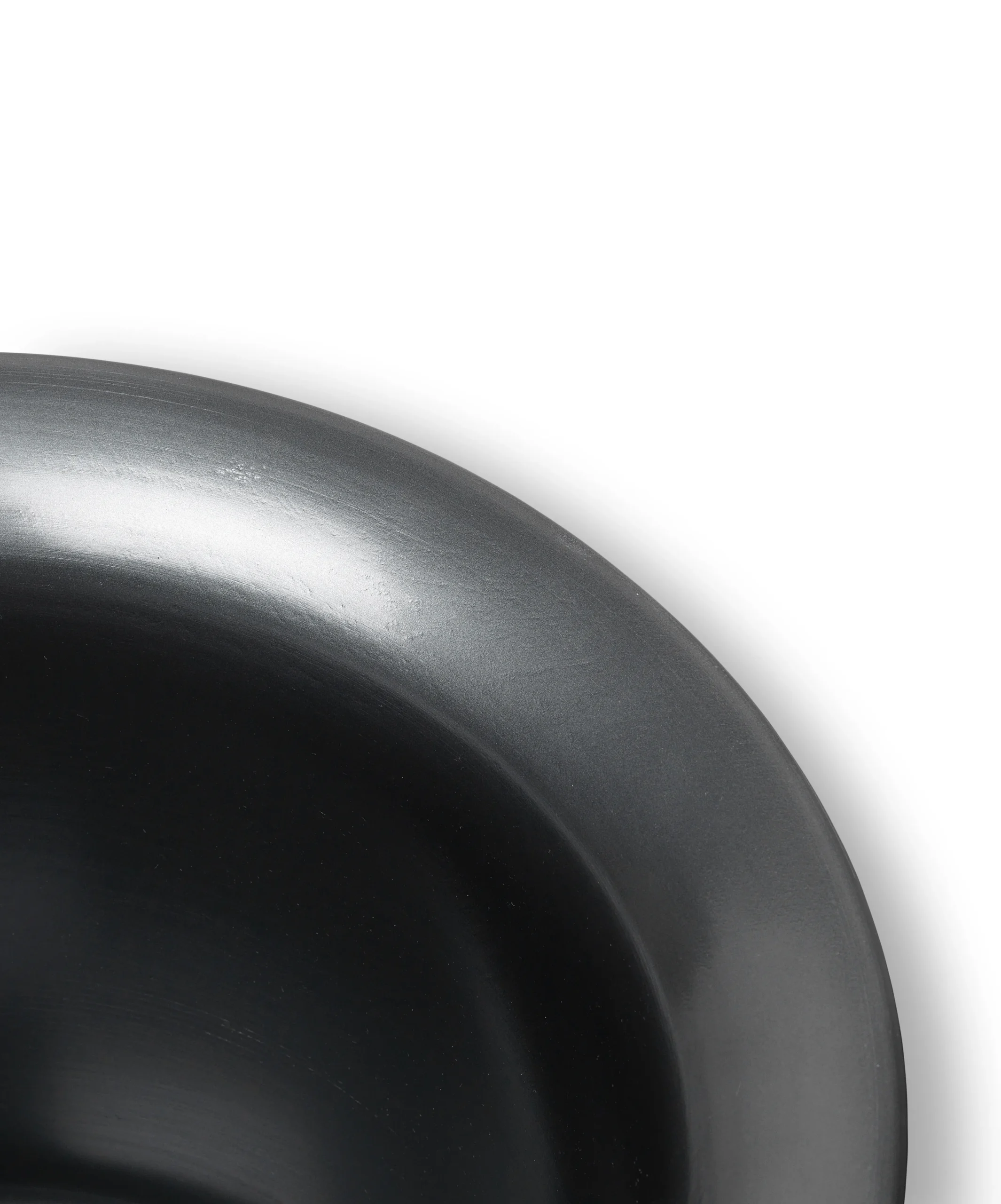 Ferm LIVING Panier En Aluminium Bas Spun Ø37 Cm 2 Ferm LIVING Panier En Aluminium Bas Spun Ø37 Cm – Image 2