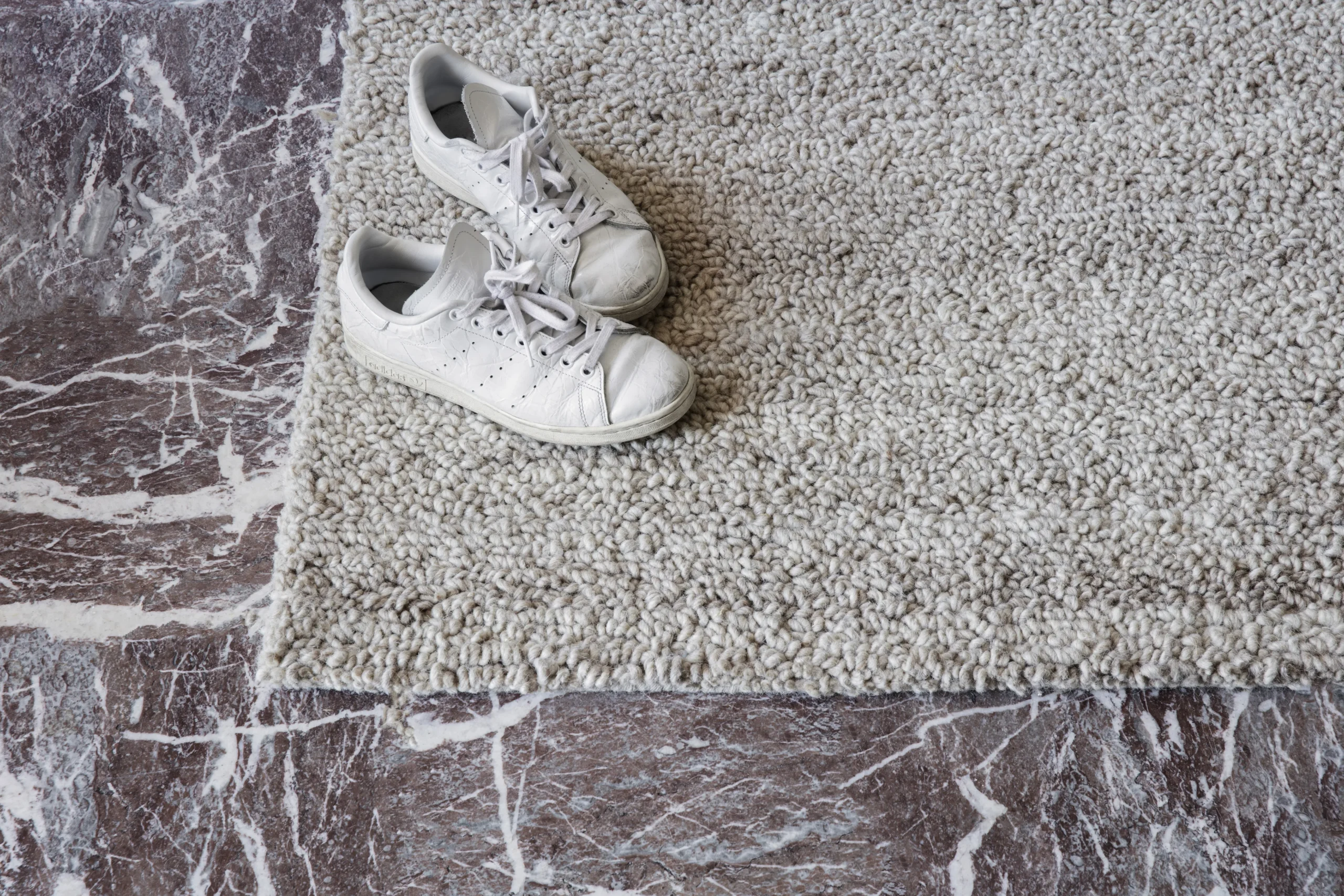 Ferm LIVING Tapis Shade Loop S 140x200 Cm 2 Ferm LIVING Tapis Shade Loop S 140x200 Cm – Image 2