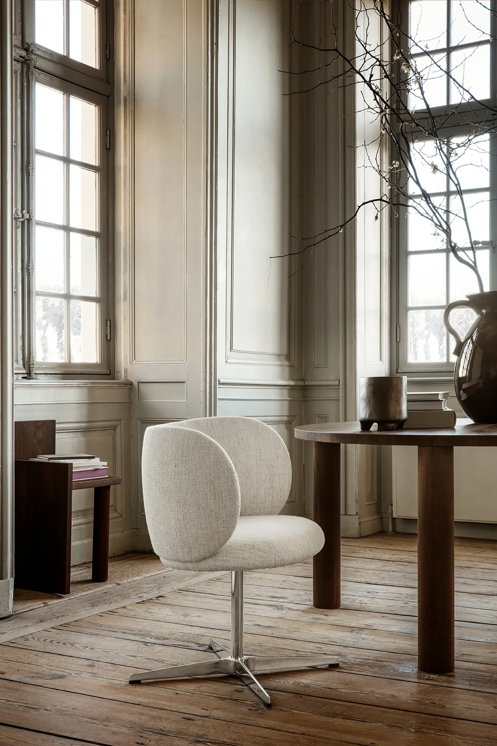 Ferm LIVING Rico Dining Chair Swivel Bouclé 5 Ferm LIVING Rico Dining Chair Swivel Bouclé – Image 5