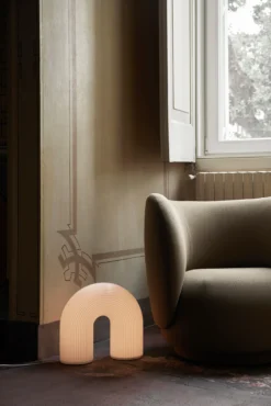 Ferm LIVING Lampadaire Vuelta 40x16x36 Cm 7 Ferm LIVING Lampadaire Vuelta 40x16x36 Cm -ferm LIVING Magasin 579950 01 41 EnvironmentImage f45bd7bc39