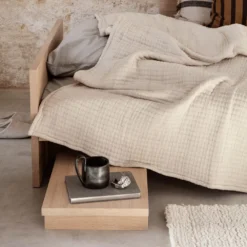 Ferm LIVING Table D'appoint Kona -ferm LIVING Magasin kona miljo1 2d6c1c5e9d